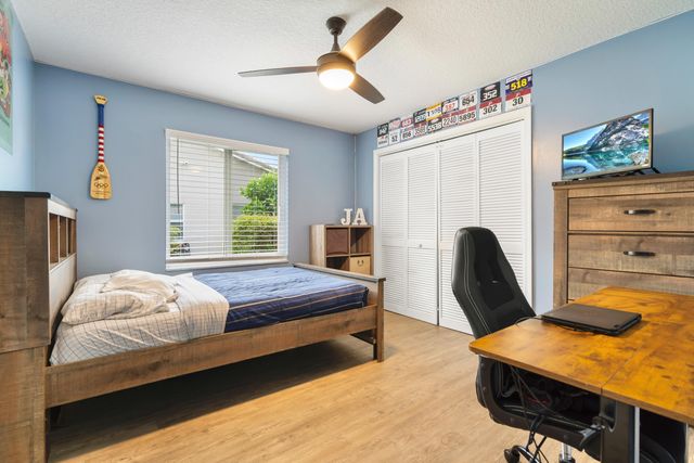 102 SW 120th Lane, Coral Springs, FL 33071