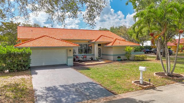102 SW 120th Lane, Coral Springs, FL 33071