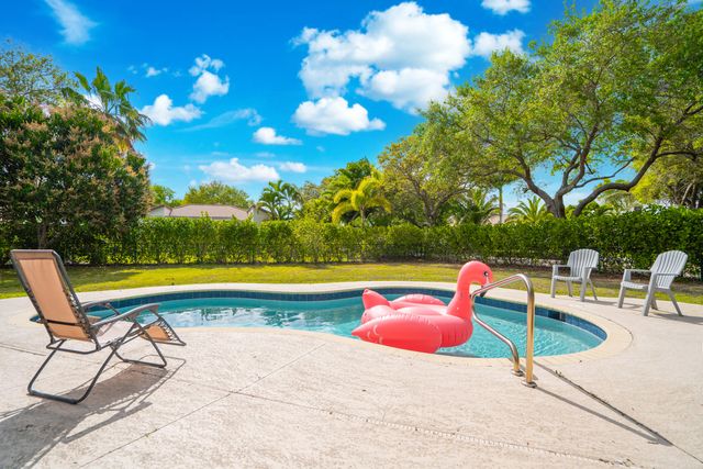 102 SW 120th Lane, Coral Springs, FL 33071