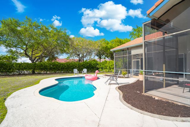 102 SW 120th Lane, Coral Springs, FL 33071