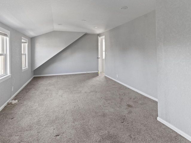 4768 N 52nd STREET, Milwaukee, WI 53218