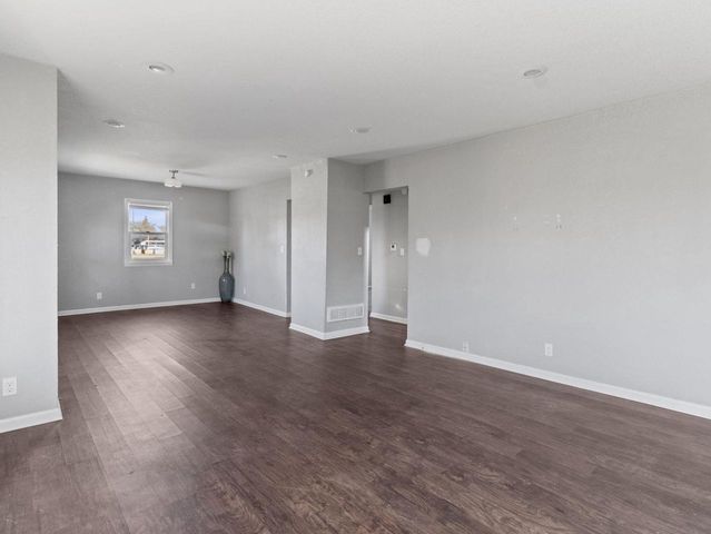 4768 N 52nd STREET, Milwaukee, WI 53218