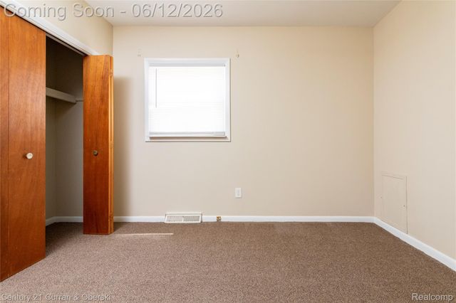 1463 Reo Avenue, Lincoln Park, MI 48146