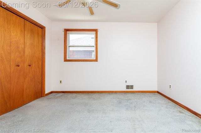 1463 Reo Avenue, Lincoln Park, MI 48146