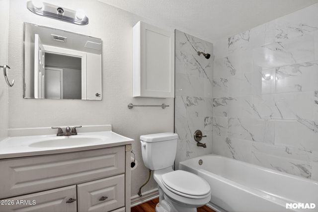 1228 E LAWRENCE Lane, Phoenix, AZ 85020