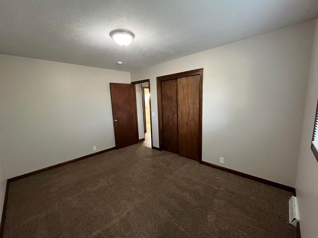 717 E Magnolia Road, Salina, KS 67401