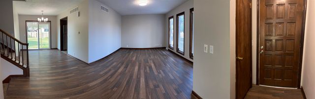 717 E Magnolia Road, Salina, KS 67401