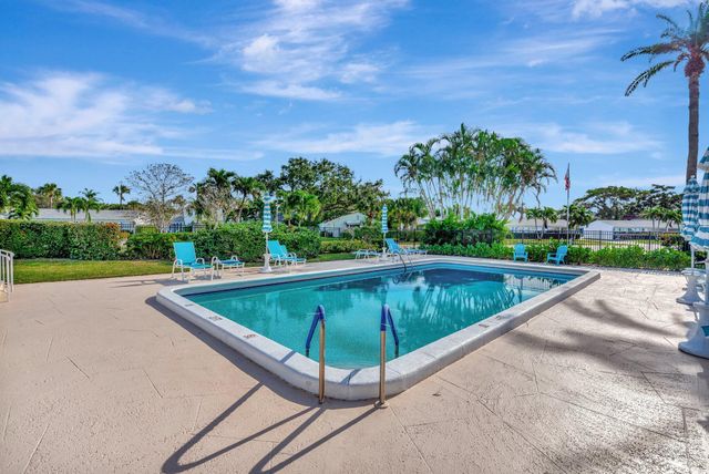 3154 Meridian Way S 2, Palm Beach Gardens, FL 33410