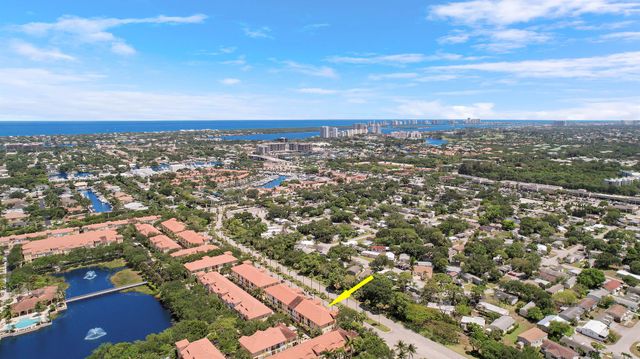 2568 Gardens Parkway, Palm Beach Gardens, FL 33410