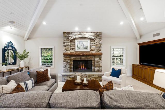 15808 Via Del Alba, Rancho Santa Fe, CA 92067