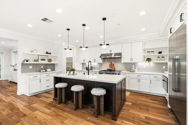 1741 Connecticut Drive, Redwood City, CA 94061