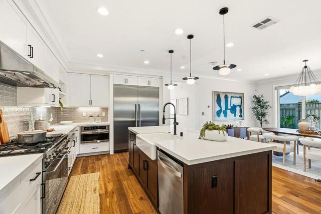 1741 Connecticut Drive, Redwood City, CA 94061