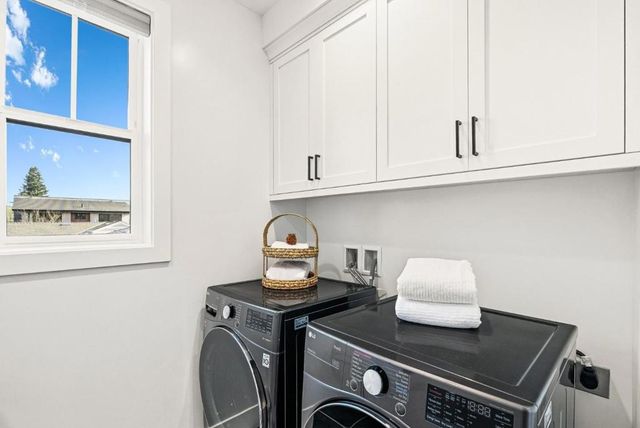 1741 Connecticut Drive, Redwood City, CA 94061