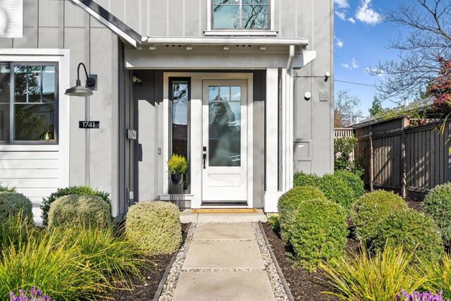 1741 Connecticut Drive, Redwood City, CA 94061