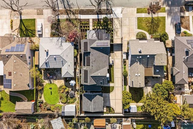 1741 Connecticut Drive, Redwood City, CA 94061