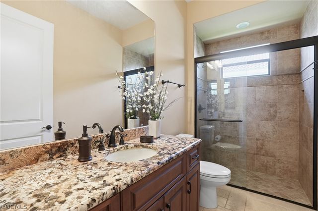 2217 SE 19th AVE, Cape Coral, FL 33990