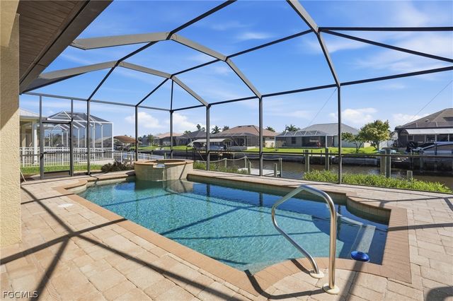 2217 SE 19th AVE, Cape Coral, FL 33990