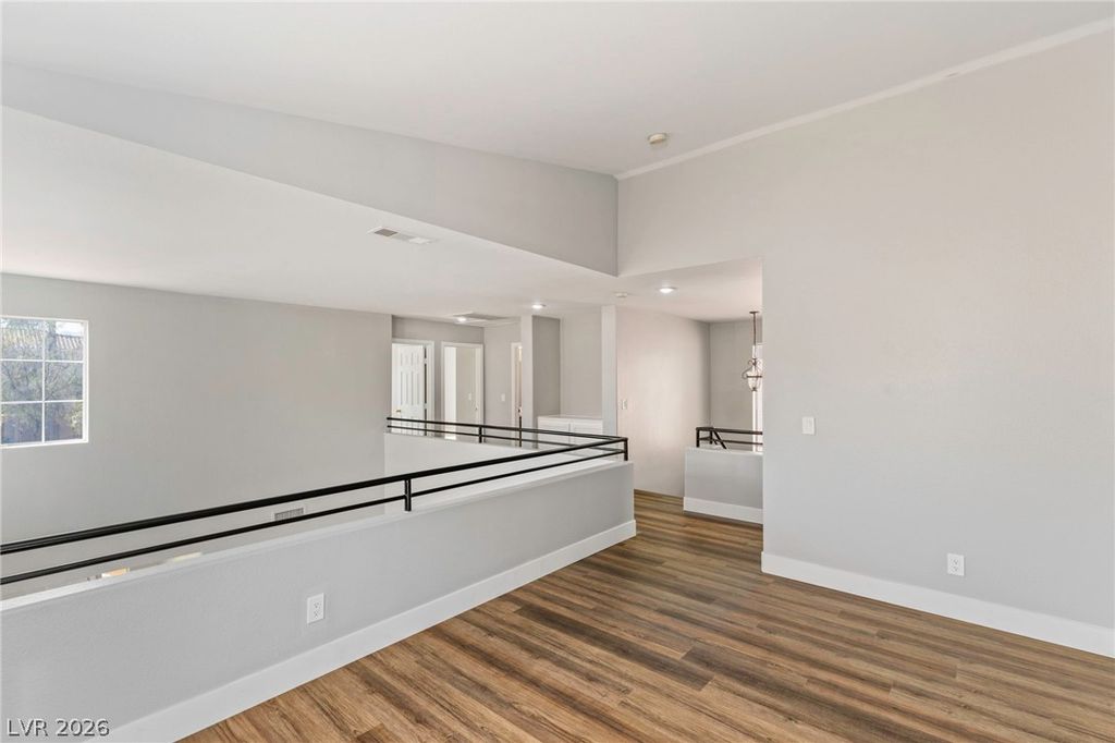 Image 16 of property listing at 1608 Calle Montery Street, Las Vegas, NV 89117