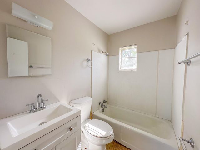 2506 Avenue F Unit B, Fort Pierce, FL 34947