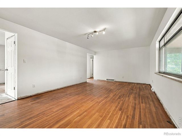 6974 S Lakeview Street, Littleton, CO 80120