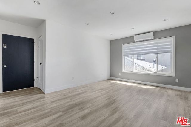 6350 Willoughby Avenue 12, Los Angeles, CA 90038