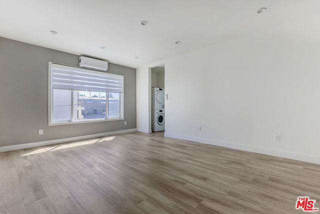 6350 Willoughby Avenue 12, Los Angeles, CA 90038