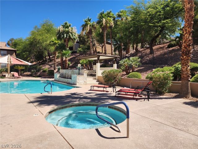 231 West Horizon Ridge Parkway 1127, Henderson, NV 89012