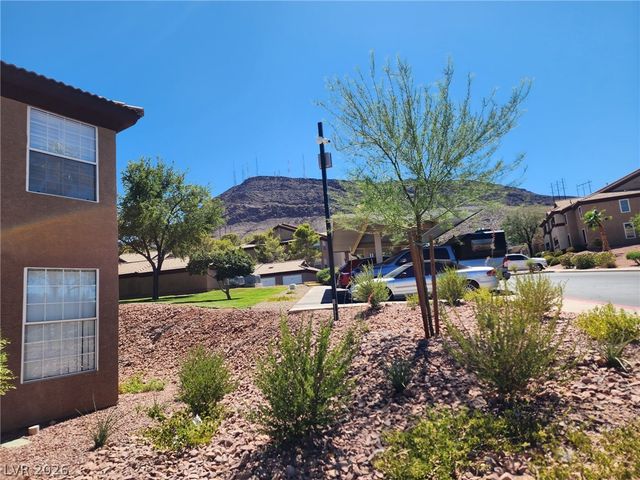 231 West Horizon Ridge Parkway 1127, Henderson, NV 89012