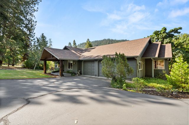 5475 Averill Drive, Grants Pass, OR 97526
