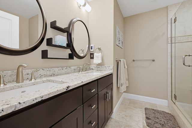 14 Clarks Hill Ln 14, Framingham, MA 01702