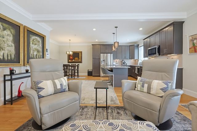 14 Clarks Hill Ln 14, Framingham, MA 01702