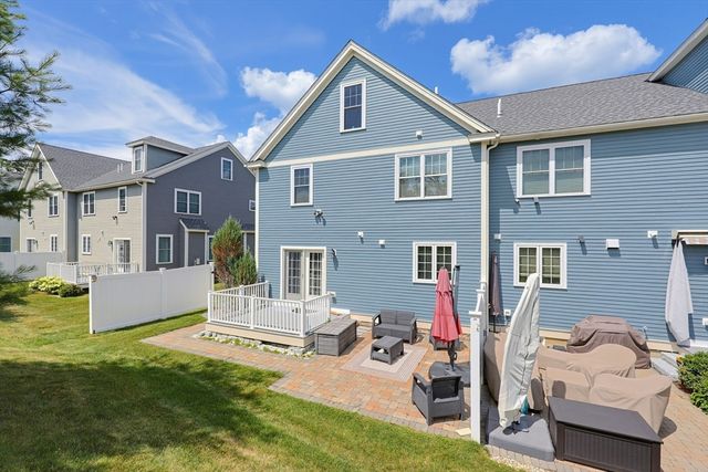14 Clarks Hill Ln 14, Framingham, MA 01702