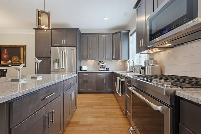 14 Clarks Hill Ln 14, Framingham, MA 01702