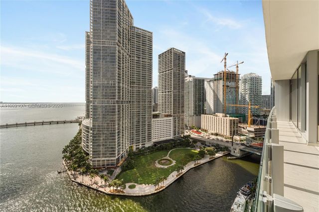 300 Biscayne Boulevard Way 2103C, Miami, FL 33131