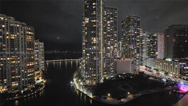 300 Biscayne Boulevard Way 2103C, Miami, FL 33131