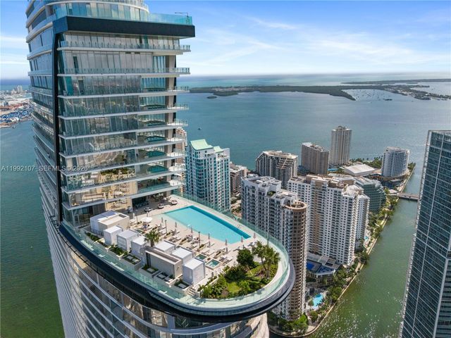 300 Biscayne Boulevard Way 2103C, Miami, FL 33131