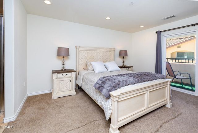 345 Newbury Vista Lane, Thousand Oaks, CA 91320