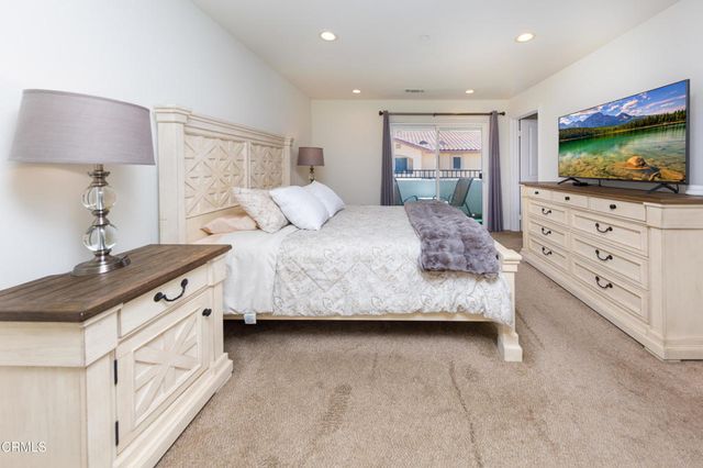 345 Newbury Vista Lane, Thousand Oaks, CA 91320