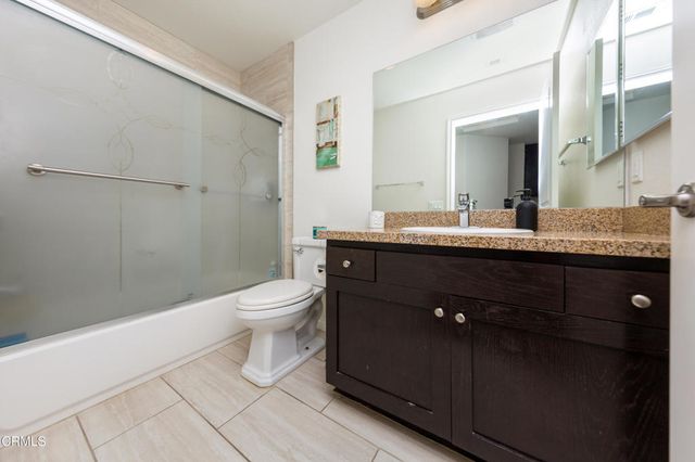 345 Newbury Vista Lane, Thousand Oaks, CA 91320