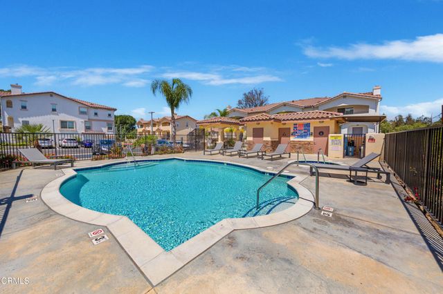 345 Newbury Vista Lane, Thousand Oaks, CA 91320
