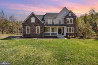 7806 SHAWMONT RD, Fredericksburg, VA 22407