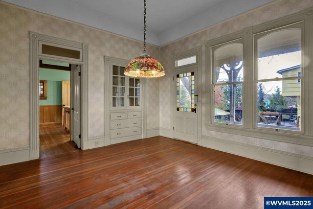 632 Baker St SE, Albany, OR 97321