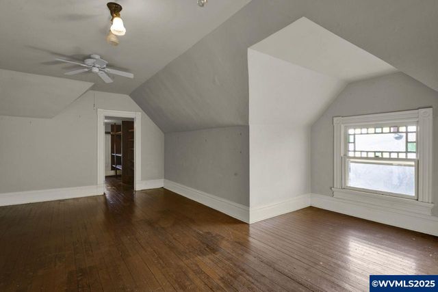 632 Baker St SE, Albany, OR 97321