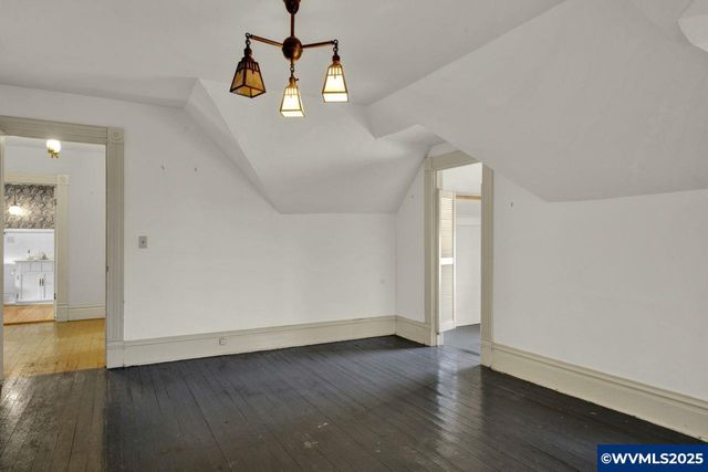 632 Baker St SE, Albany, OR 97321