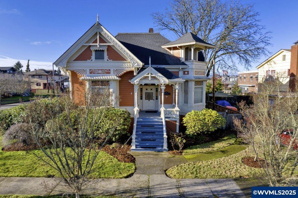 632 Baker St SE, Albany, OR 97321