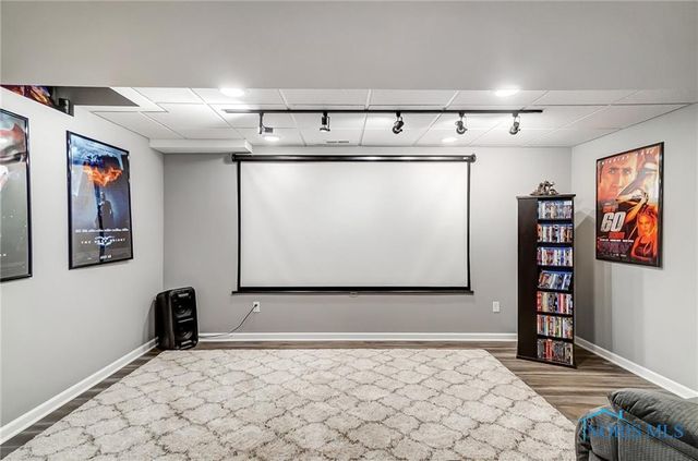 100 Bentley Drive, Perrysburg, OH 43551