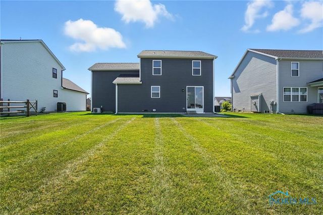 100 Bentley Drive, Perrysburg, OH 43551