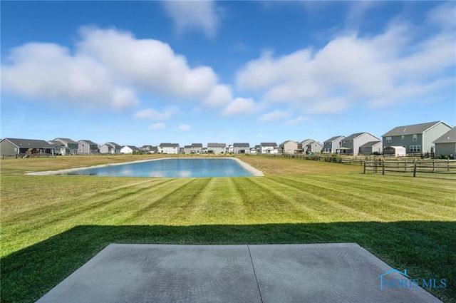 100 Bentley Drive, Perrysburg, OH 43551