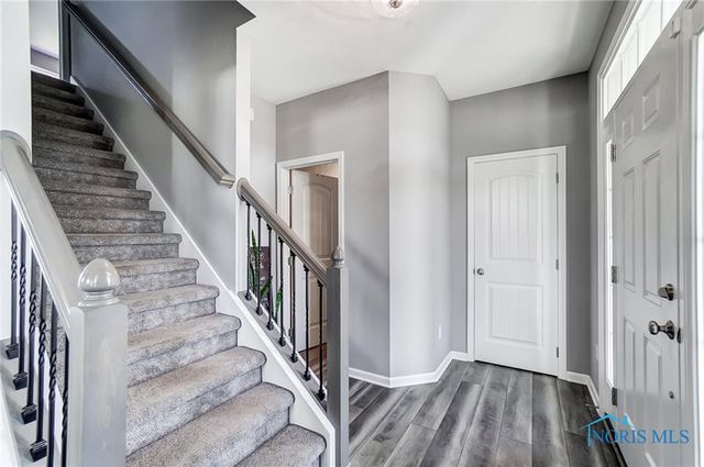 100 Bentley Drive, Perrysburg, OH 43551