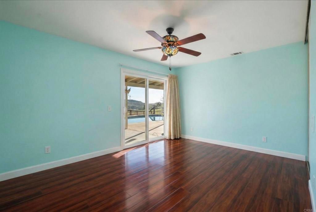 Image 19 of property listing at 4359 Serena Avenue, Oceanside, CA 92056